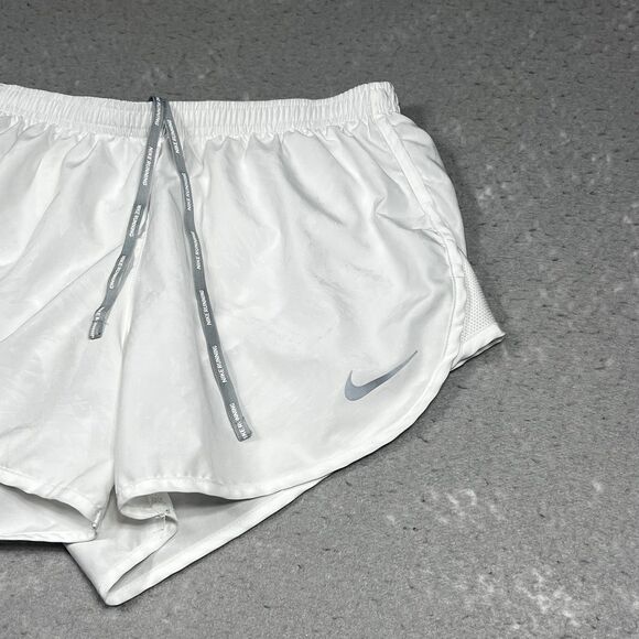 Nike Dri Fit Shorts Women’s Size Medium White Running Shorts Lined - Picture 3 of 11